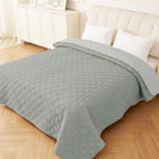 hyha Waterproof Dog Bed Blanket, Soft Pet Blankets, Waterproof Couch Cover - Image 8