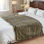 gogobunny Waterproof Dog Blanket - Image 4