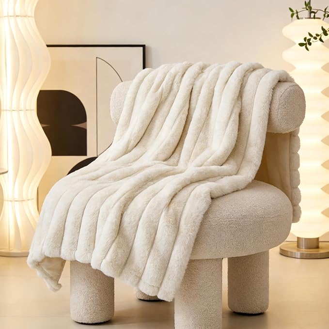 Waterproof Dog Blanket for Bed, Luxury Plush Washable Large Dogs Blankets for - Image 5
